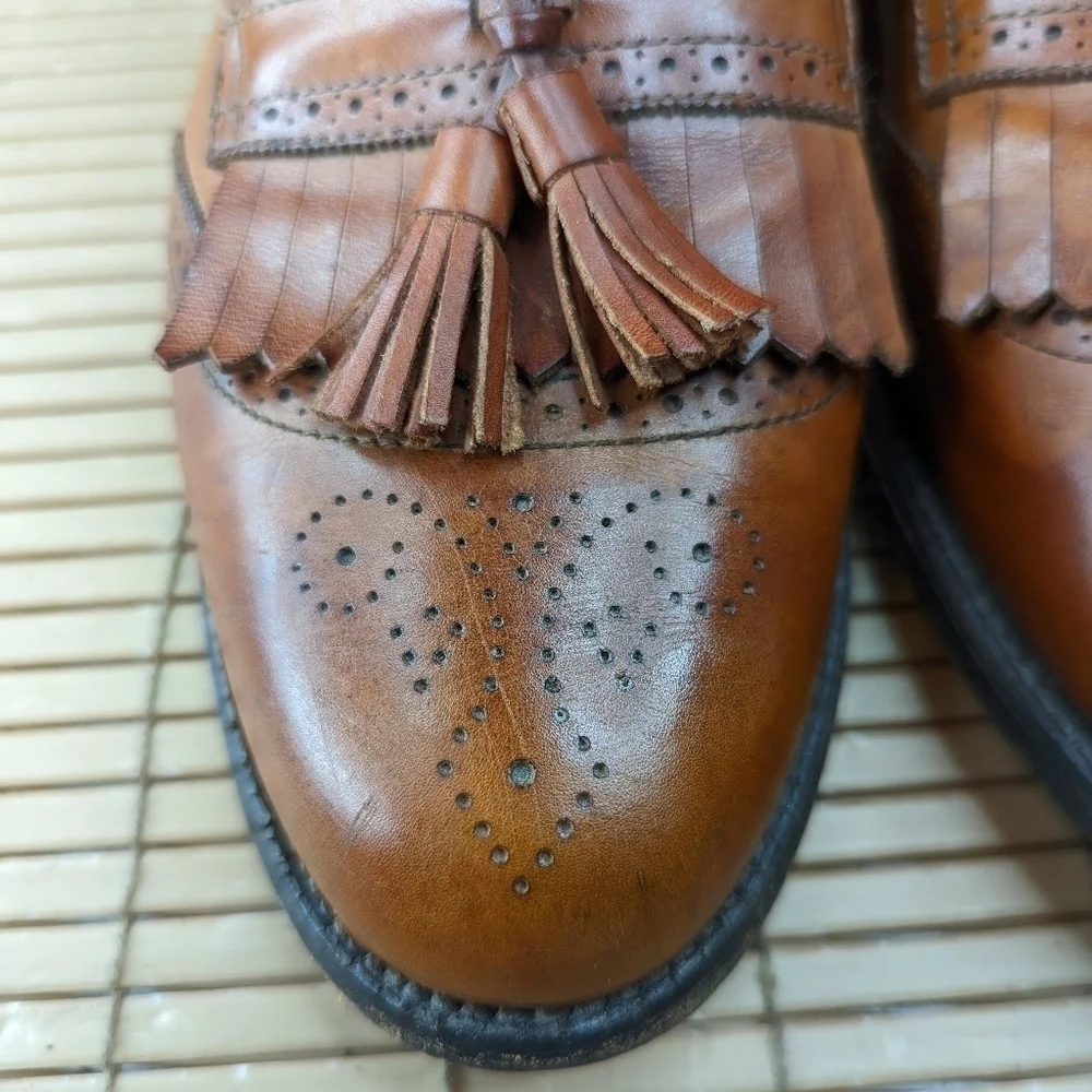 ALLEN EDMONDS Men's SIZE 11B 5059 BRIDGETON KILTIE TASSEL DRESS BROWN LOAFERS. 2